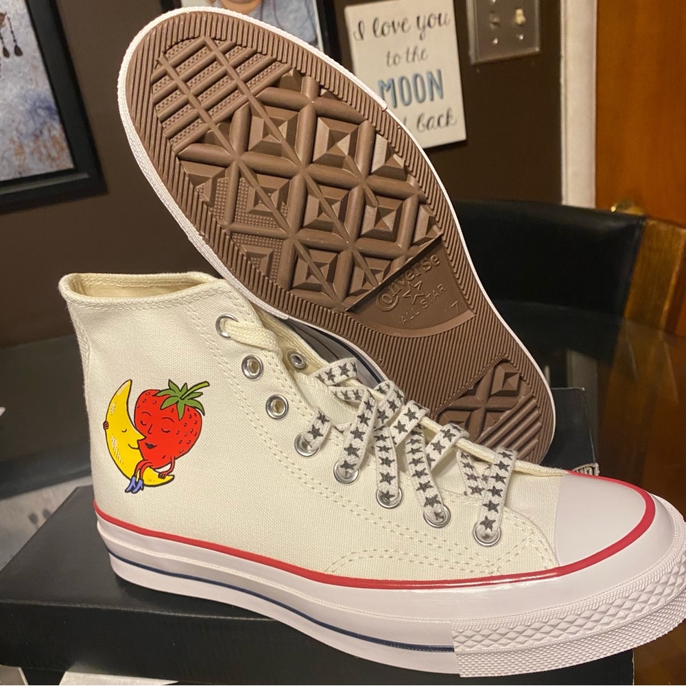 NWT Converse Chuck 70 High Top Sneakers